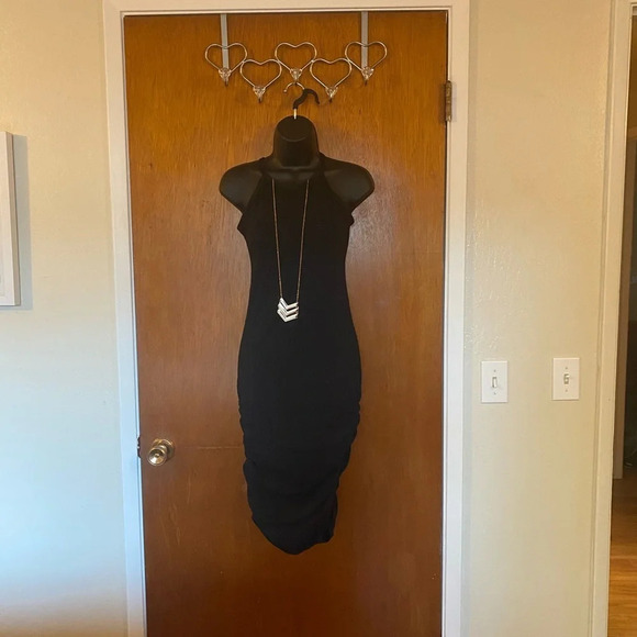 🆕 Forever Rose Couture Black Racer Back Dress with Necklace - Picture 14 of 14